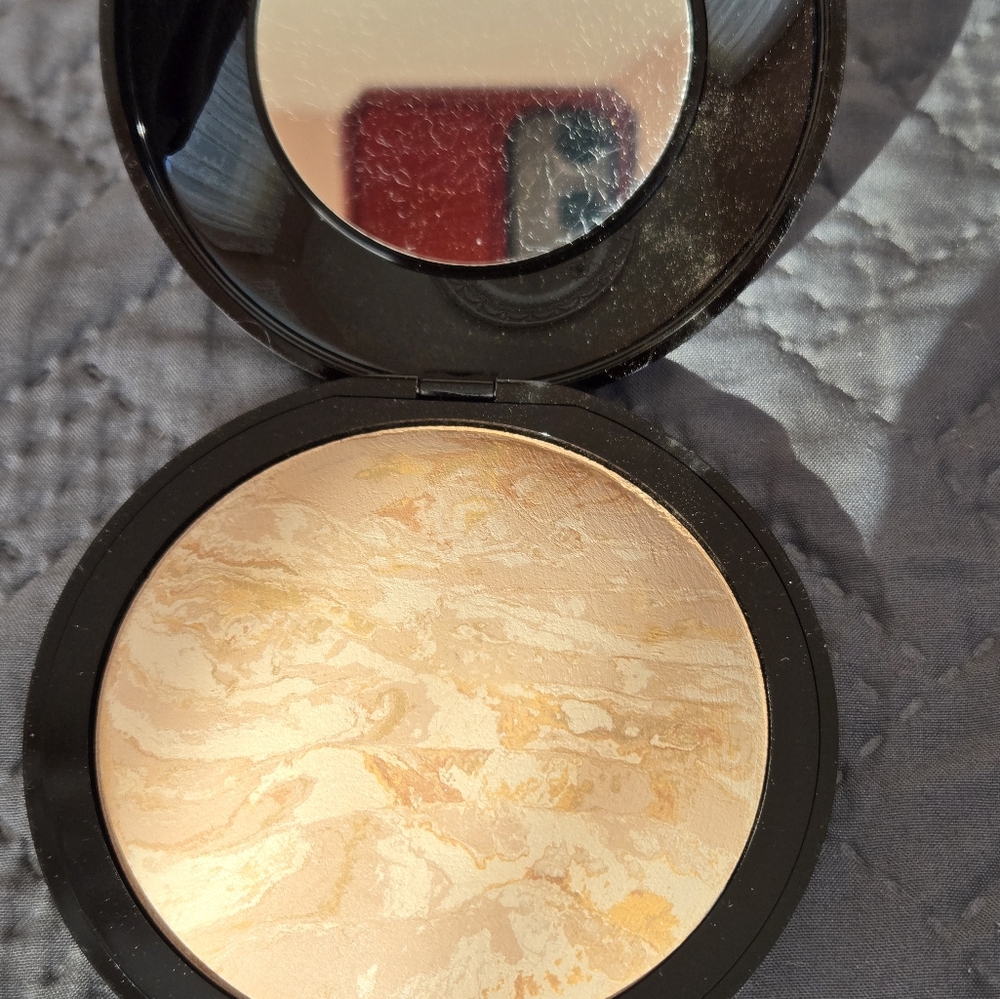 SUPERSIZE Laura Geller Baked Balance -N- Brighten Foundation Fair